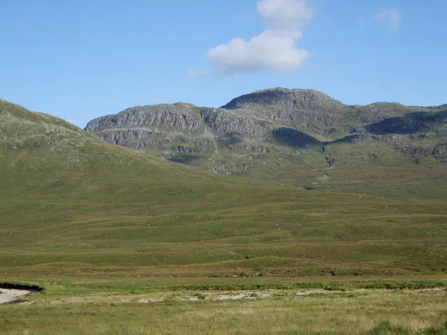 Bidein a'Choire Sheasgaich North Top - Highland