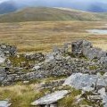 Bothy ruins at 2900 feet on Tigh Mòr na Seilge