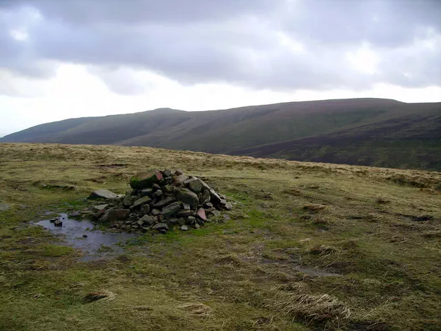 Twyn Tal-y-cefn - Powys