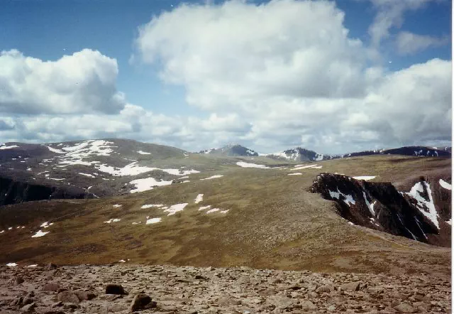 Fiacaill a'Choire Chais - Highland